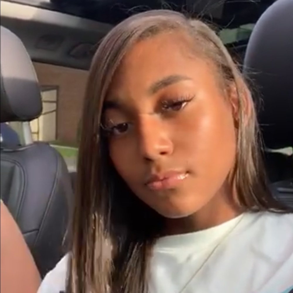 Meet your Posher, Madison